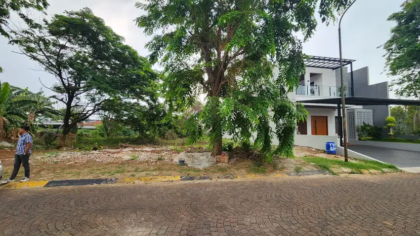 Dijual kavling luas 305m2 di Cluster Modernland Tangerang hadap timur
