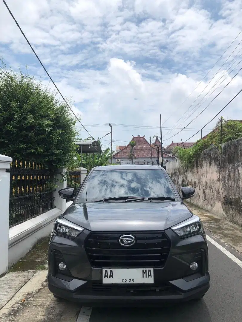 Daihatsu Rocky 1.2 X MT 2023 pmk 2024