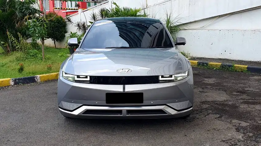 Hyundai Ioniq 5 Long Range Signature EV AT Abu 2022/2023