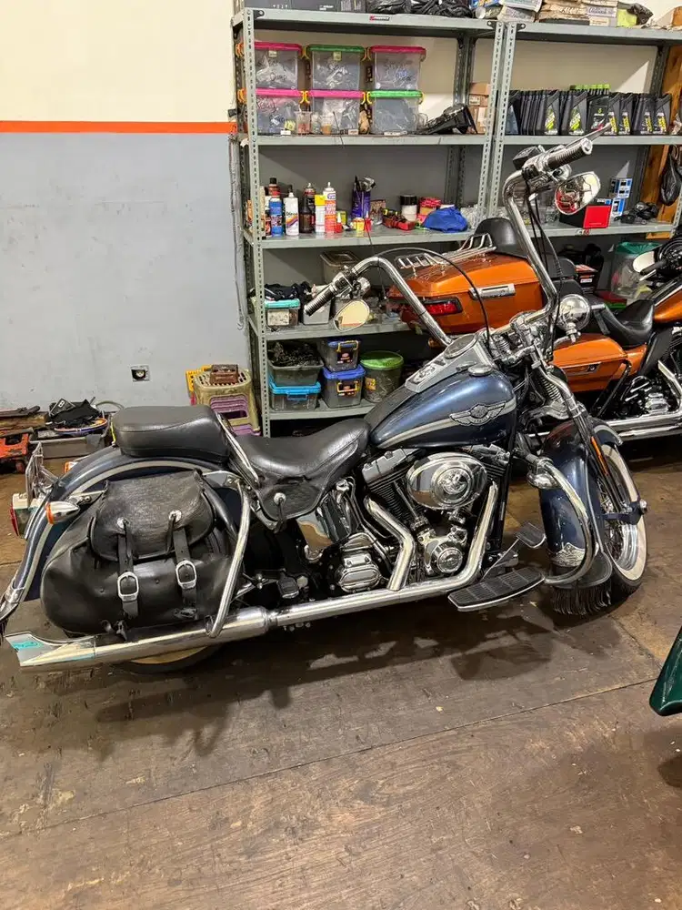 Softail springer anniversary 2003 carburator