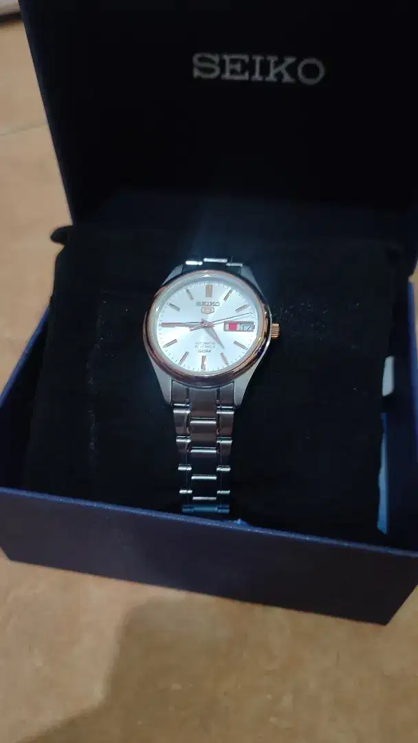 Jual jam tangan wanita Seiko SNK 882K1 Original