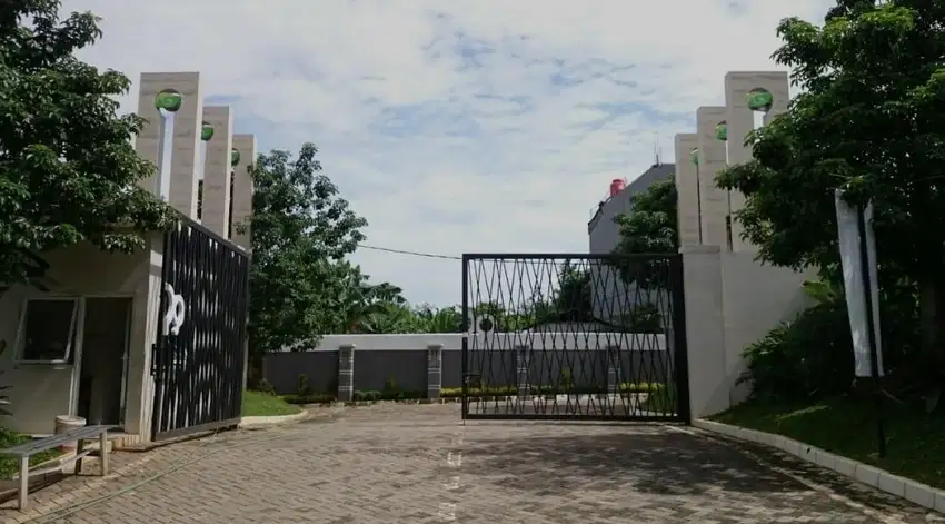 Dijual Rumah Di Belle Legoso Ciputat