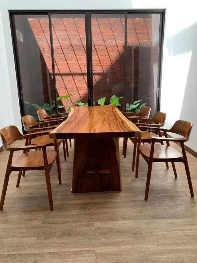 Kursi cafe hiroshima