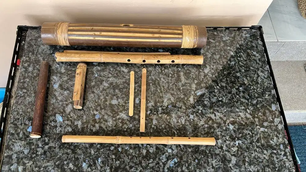 Karinding, suling bambu, celimpung