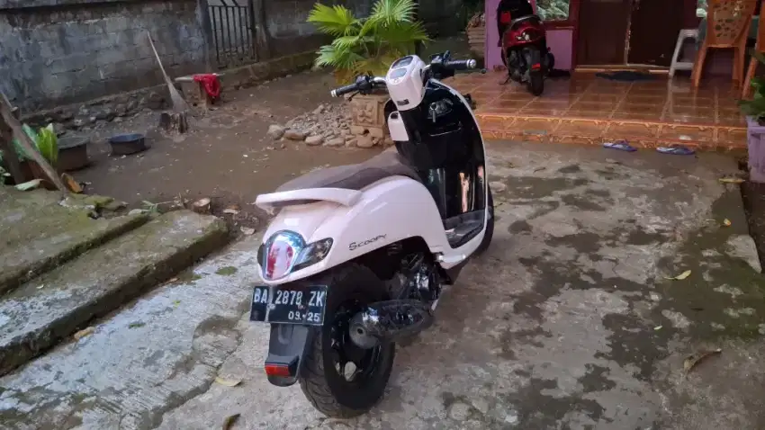 Motor scoopy model thun 2020