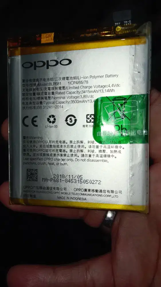 Baterai Oppo F9