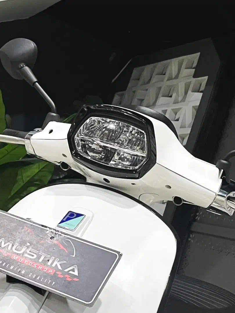 Istimewa ODO 7RB‼️Vespa sprint S 150 ABS th 2024 - Ayu Mustika