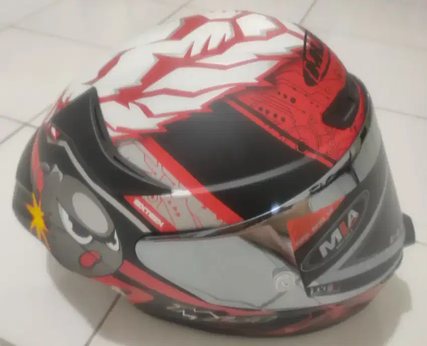 Helm sni kuat bagus
