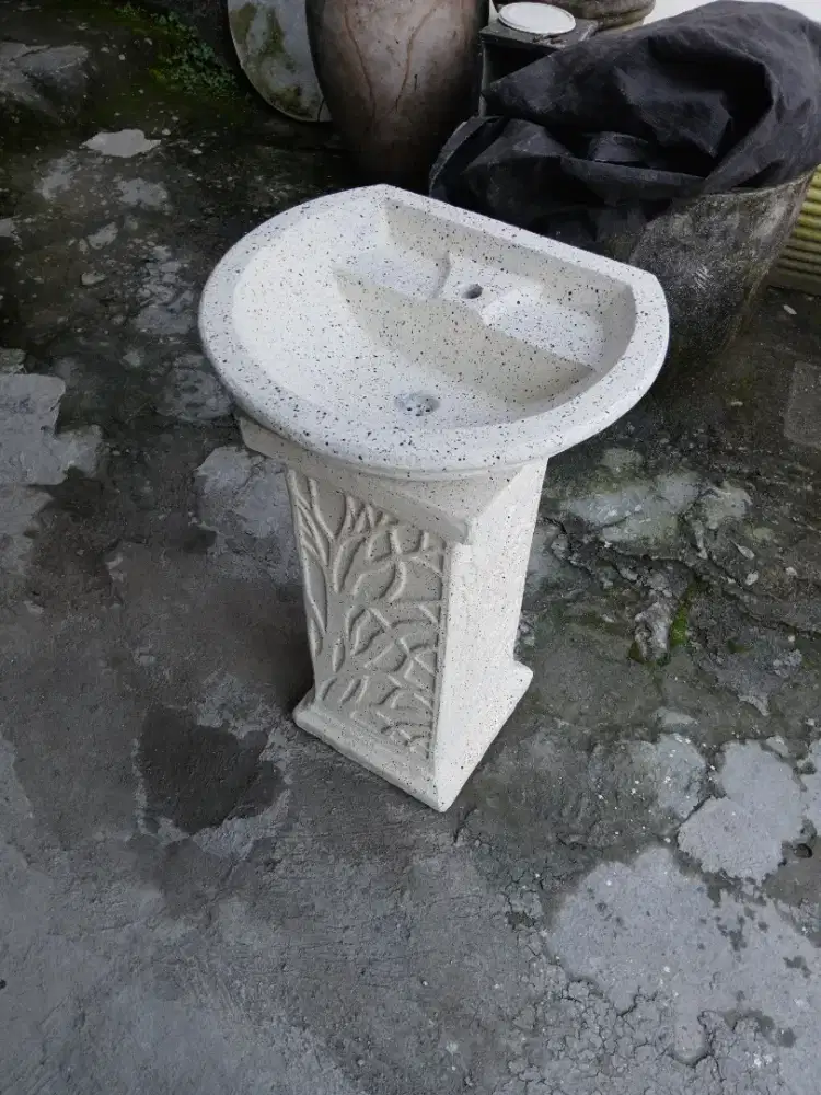 Wastafel cuci tangan melayani pesan antar bayar ditempat