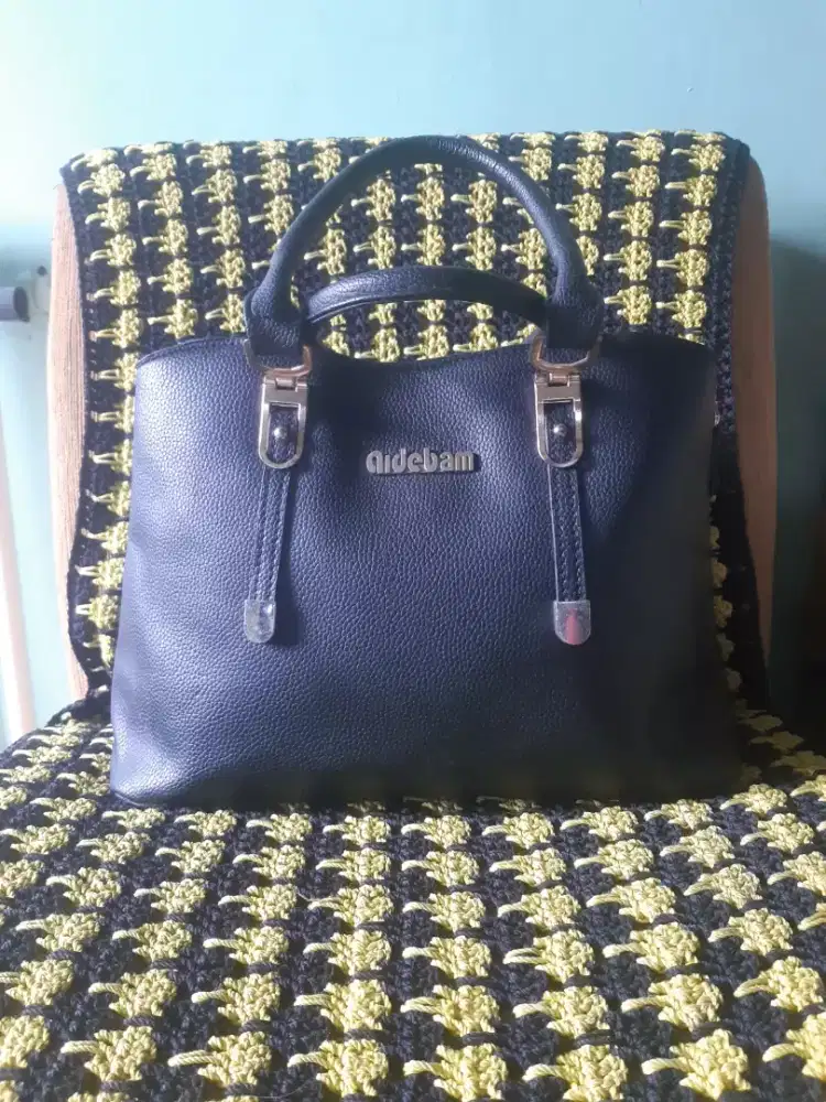 Handbag wanita aldebam preloved tjap karoeng