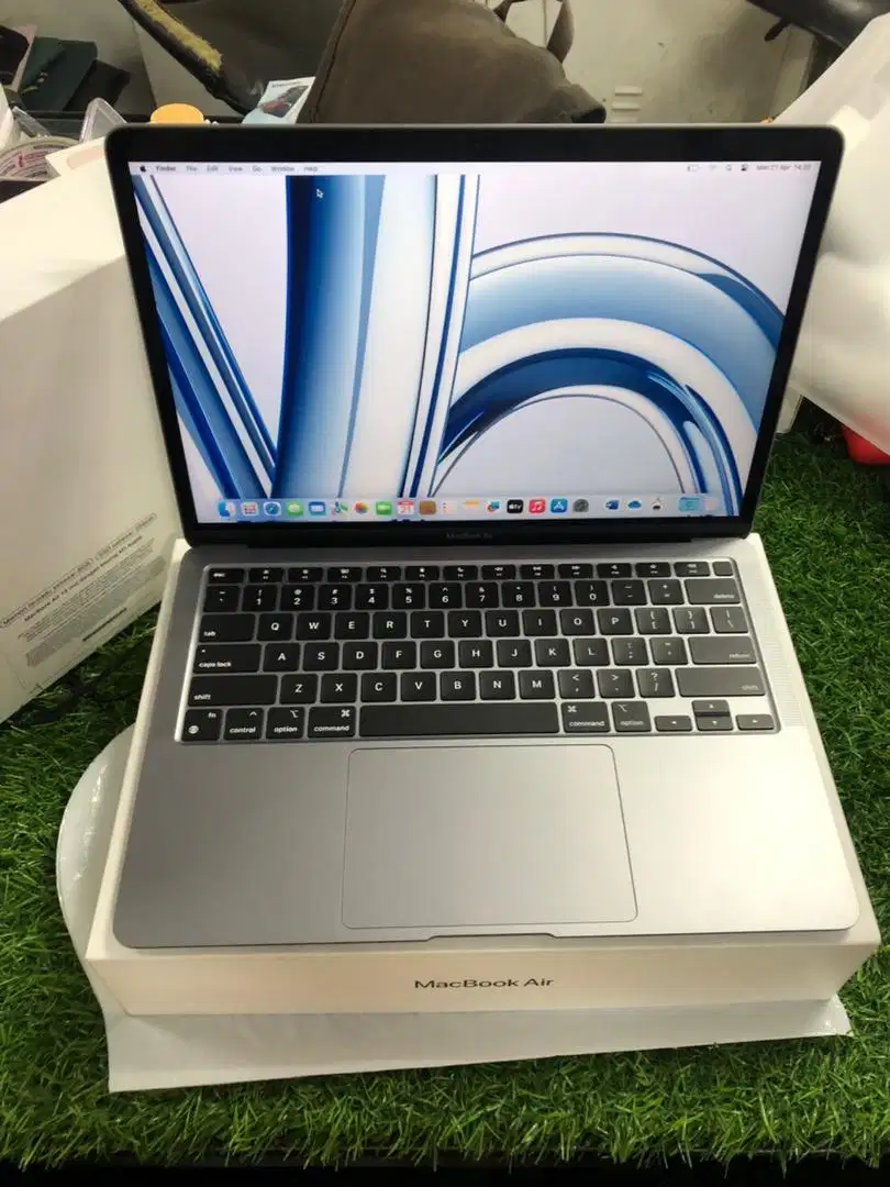 Macbook M1 Fullset