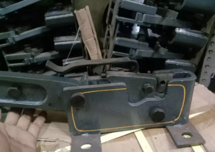Alat Potong besi manual muller