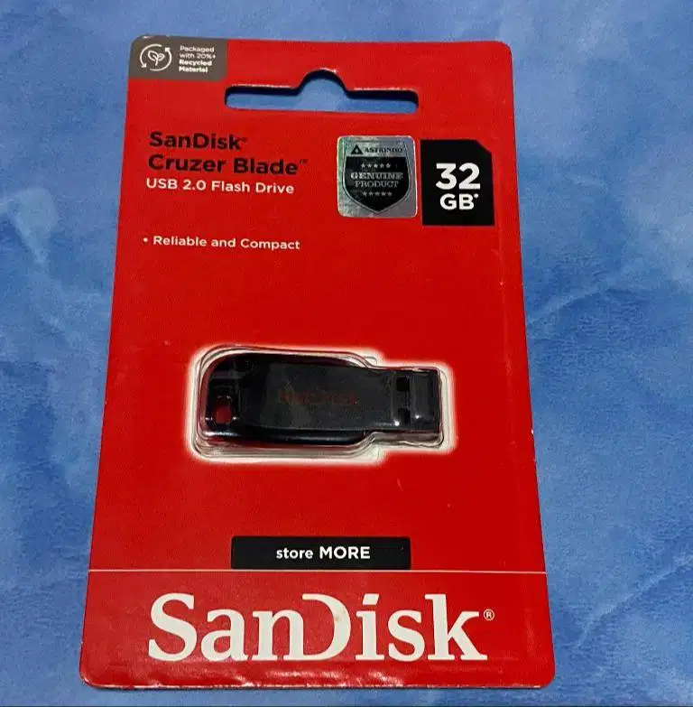 Flashdisk SanDisk CZ50 Cruzer Blade 32GB BARU SEGEL.