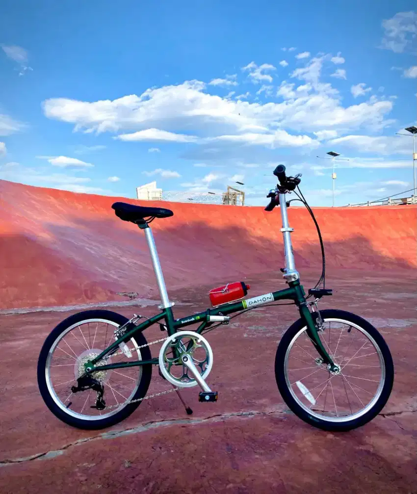 DAHON BOARDWALK D8 LIKE NEW LOW KILOMETER