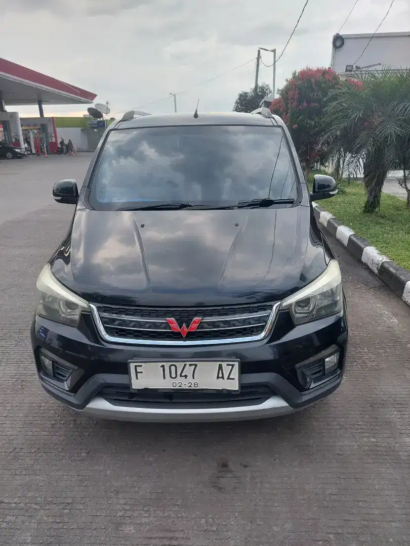 Wuling Confero S MT
