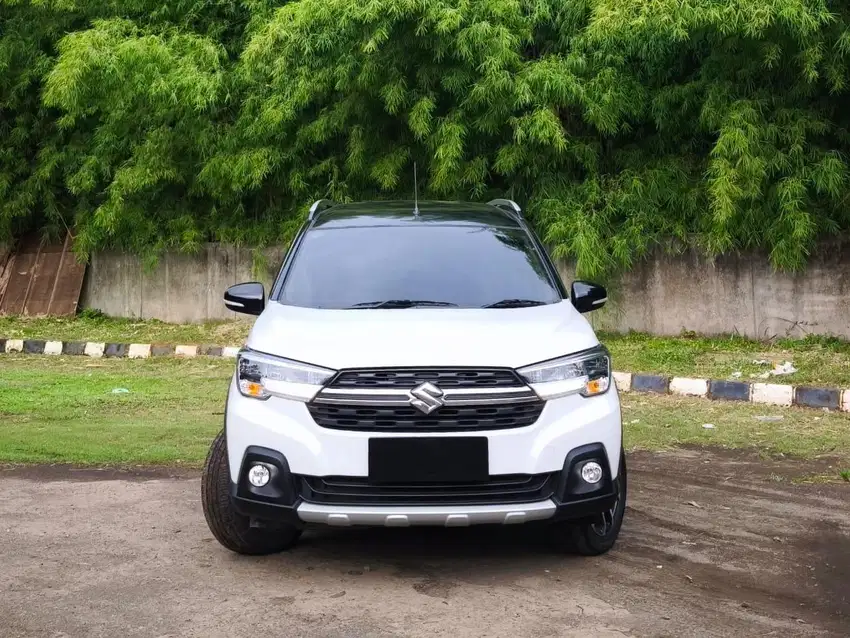 Suzuki XL7 Alpha Matic /AT2023 Putih