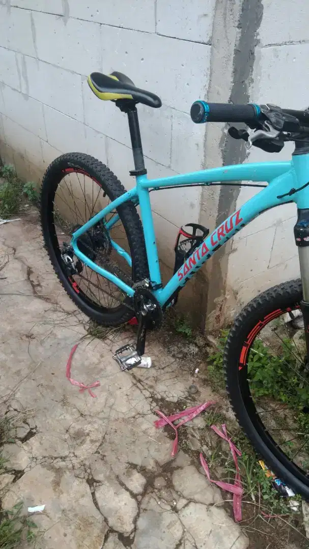 Sepeda mtb polygon xtrada6 size M
