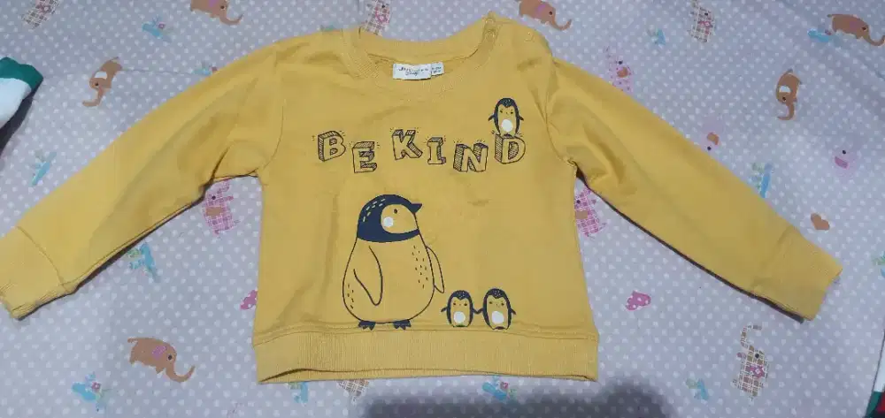 Sweater anak Laki laki Preloved