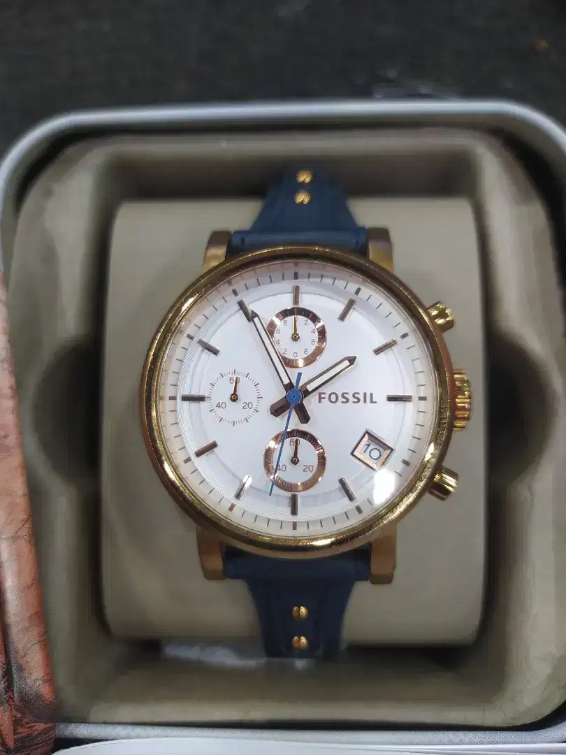 Jam Fossil original