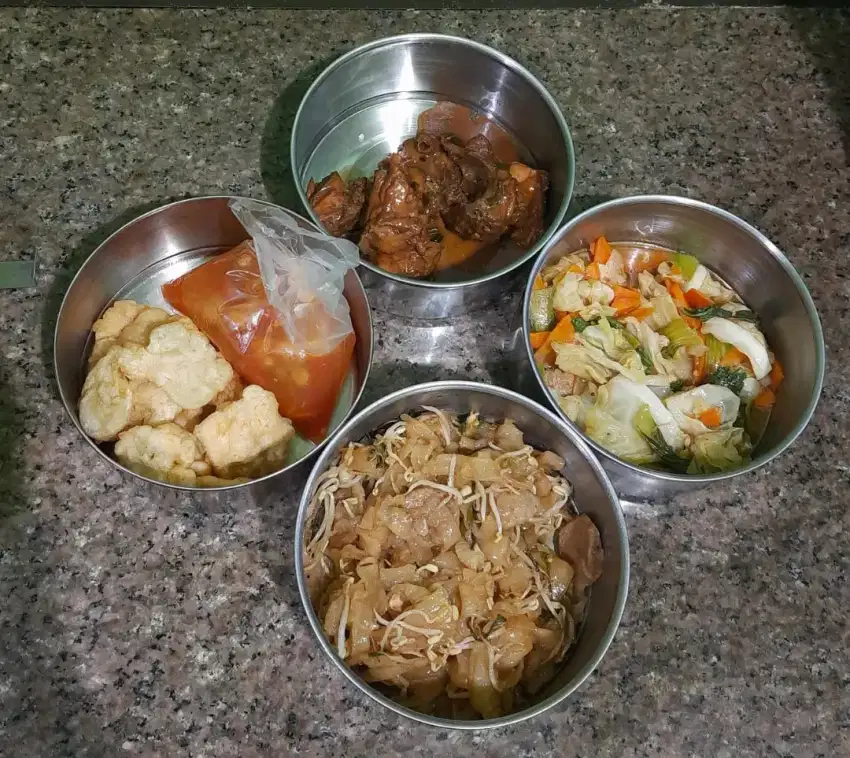 CATERING & Nasi Kotak Qolbi, Sweecha Delight