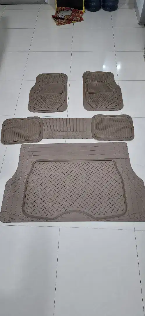 karpet mobil univesal
