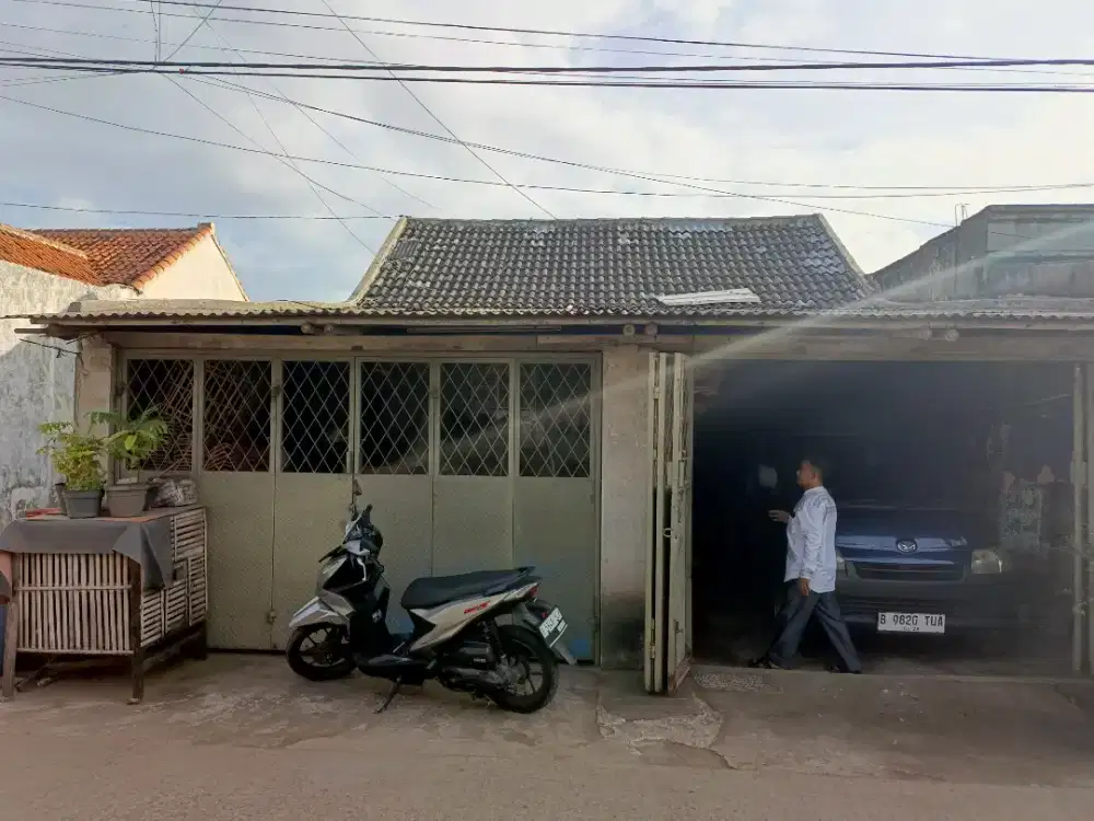 Dijual Rumah kampung pinggir jalan