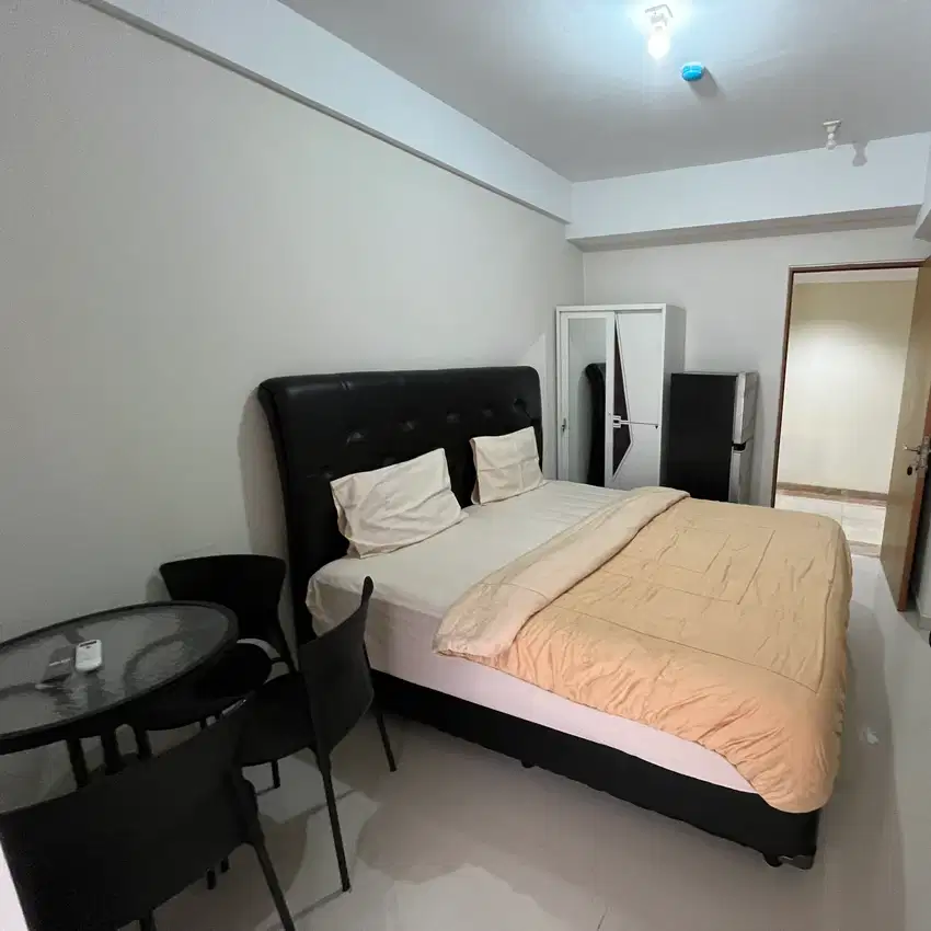 DISEWAKAN BULANAN APARTEMEN GREEN LAKE VIEW CIMANGGIS DEPOK