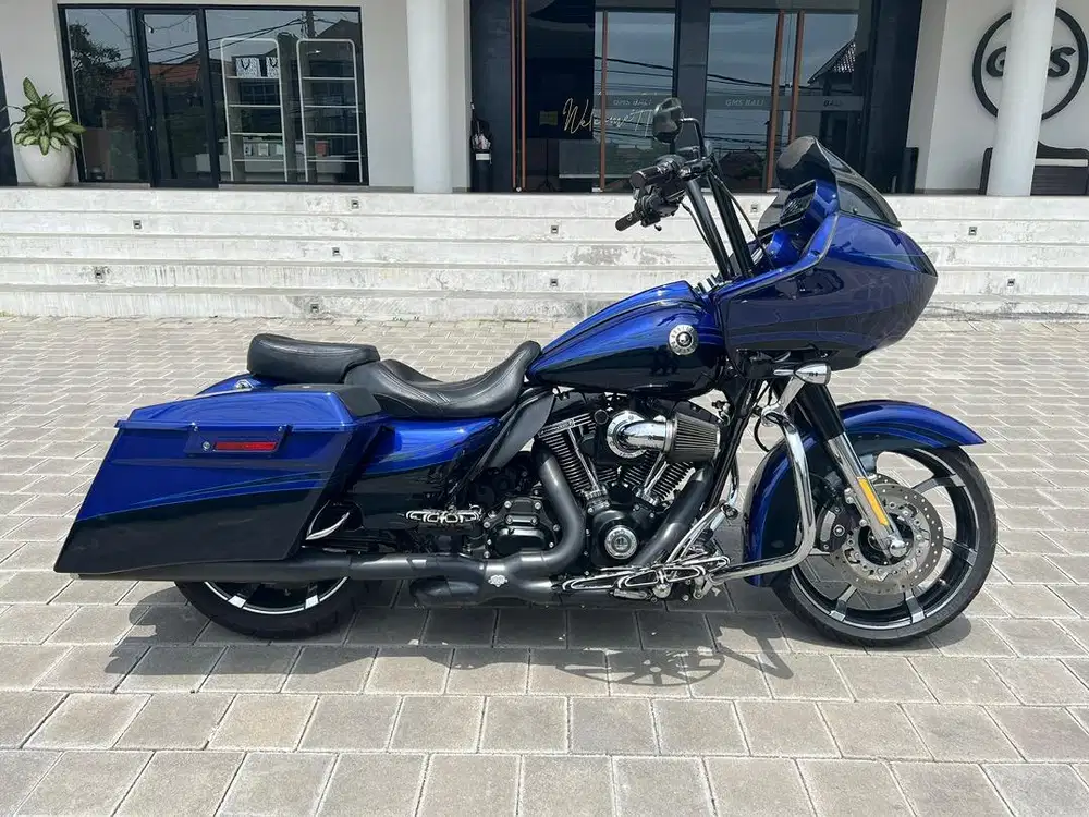 Road Glide CVO DIJUAL CEPAT