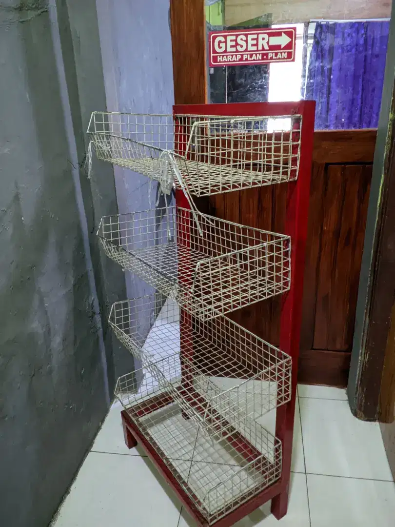 Rak Toko Warung Snack Chiki Serbaguna Susun 4