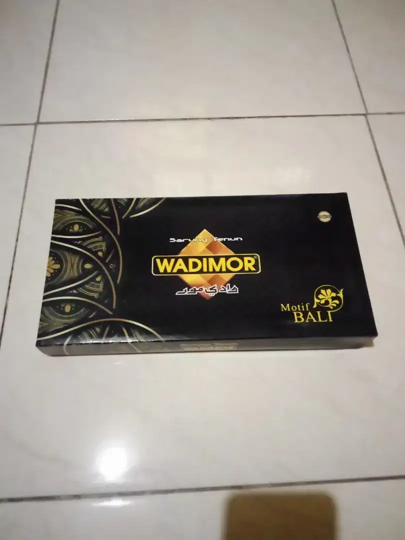 Kain Sarung Wadimor
