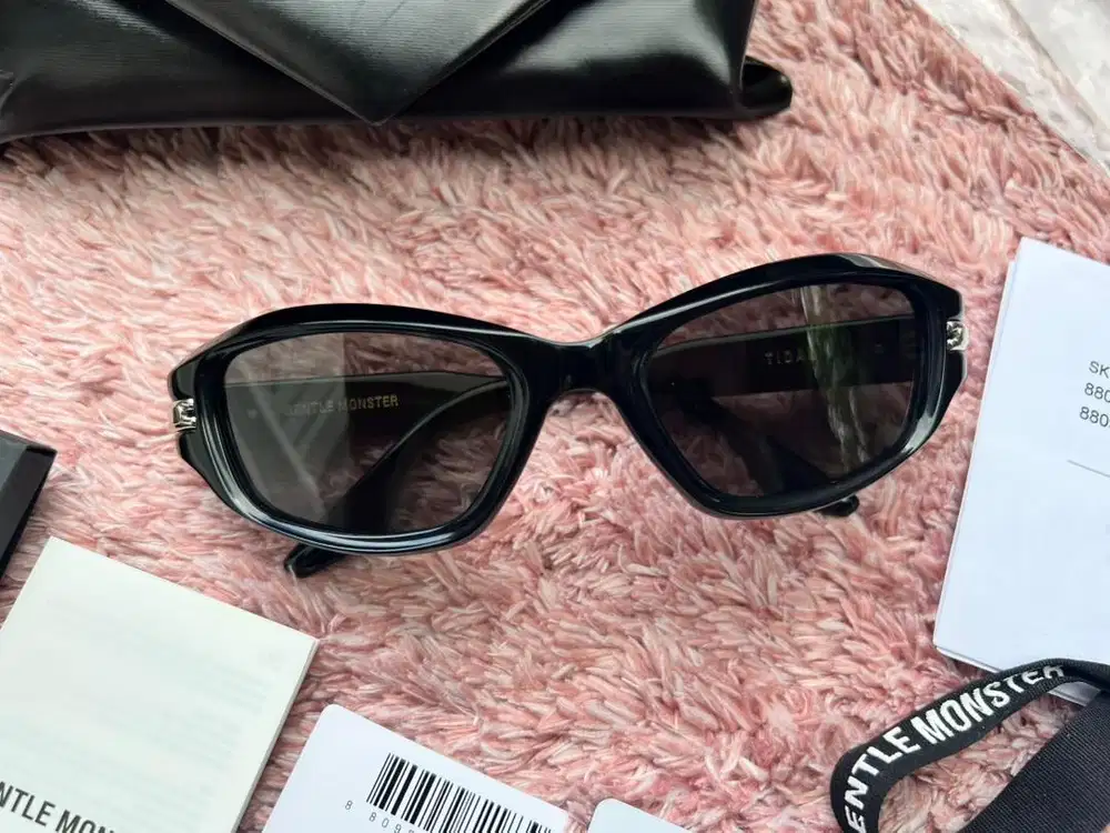 Gentle Monster Tidan 01 100% Authentic Baru, Jual Rugi Cepat