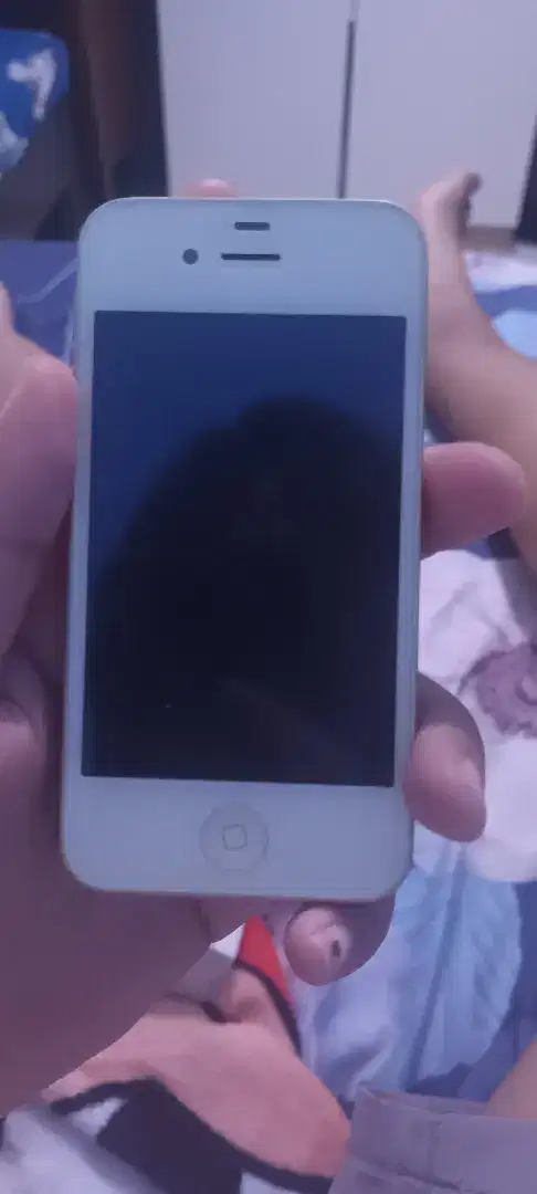 Dijual iphone 4s