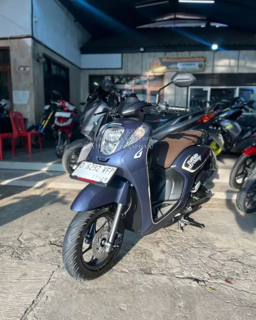 Honda Genio CBS Iss 2024