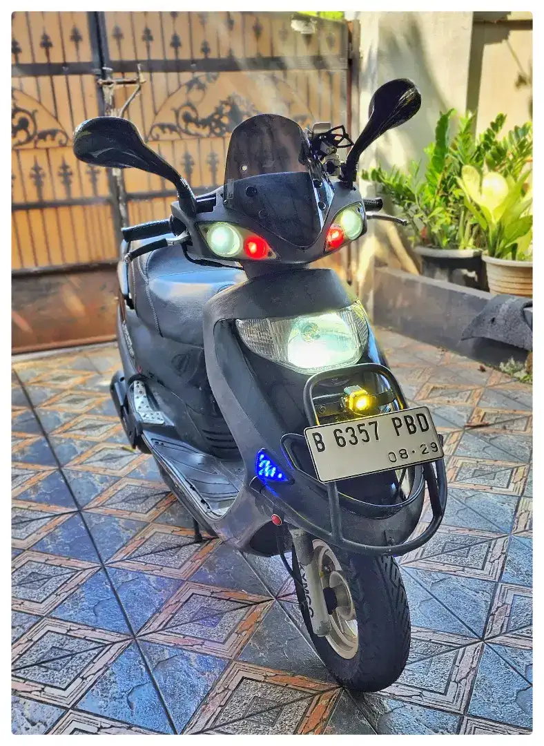 Kymco Trend Hitam 2004