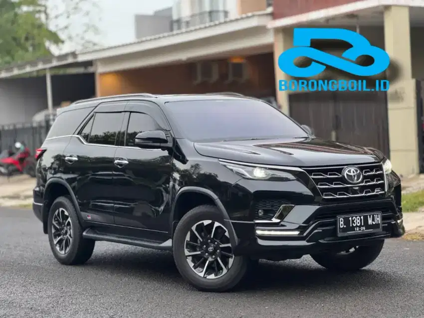 Toyota Fortuner Vrz GR 2.4 At 2022 Hitam Metalik