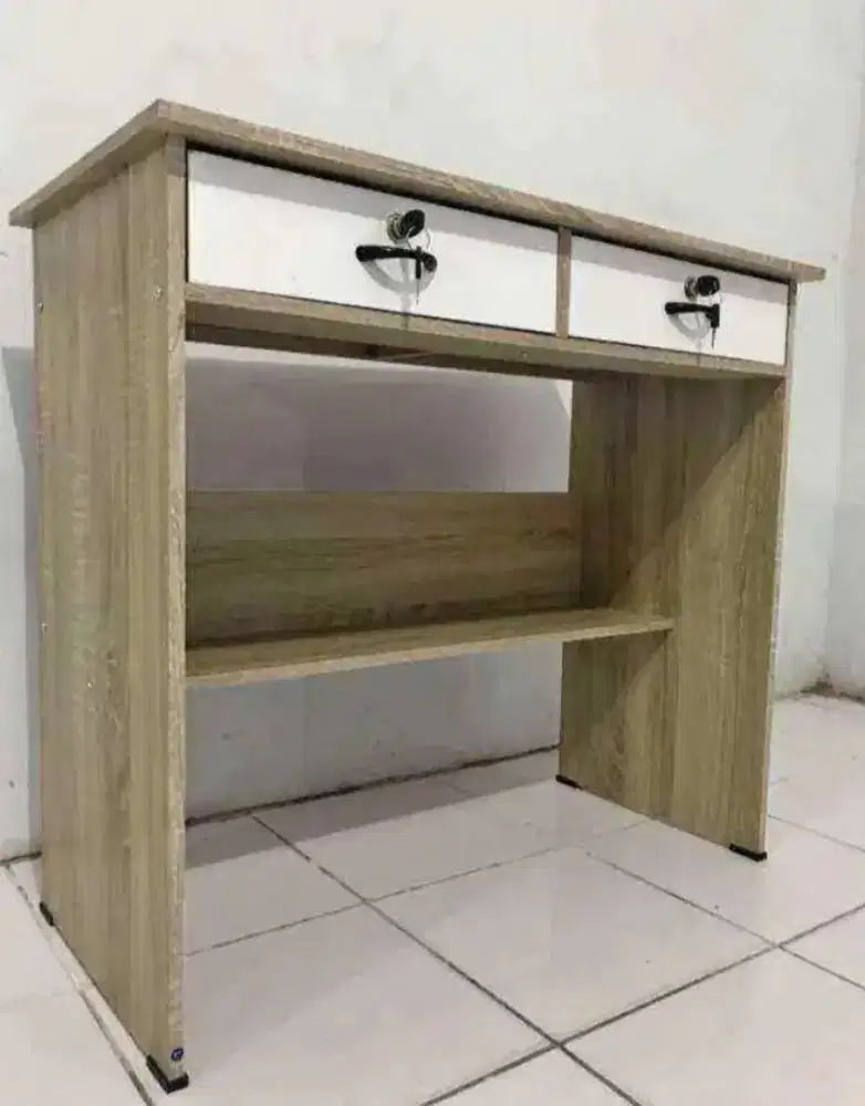 Meja kasir p80cm full kunci
