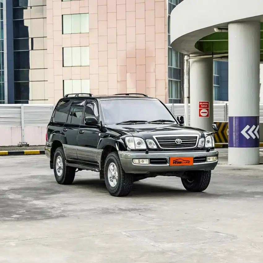 LAND CRUISER CYGNUS 4.7 V8