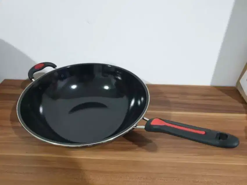 Wajan enamel gagang 34cm