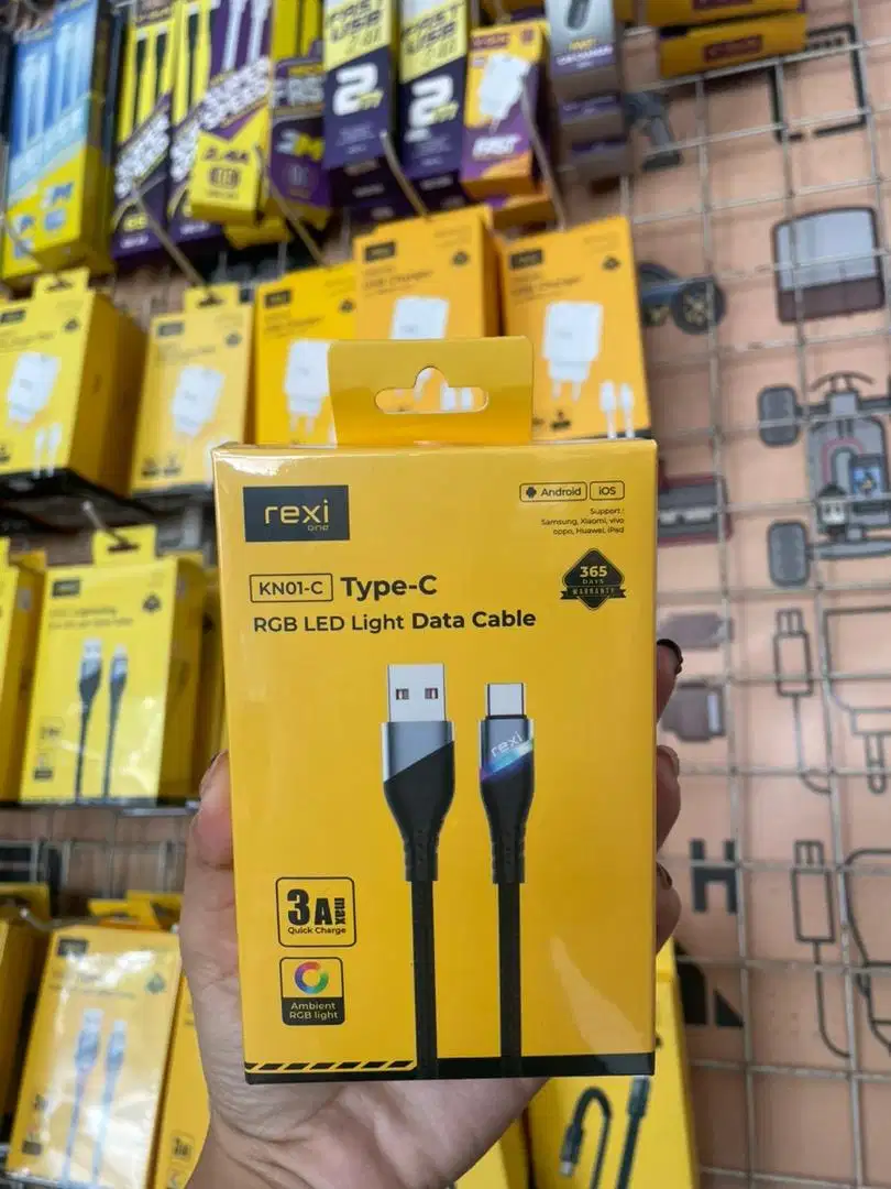 KN01-C kabel data REXI 3A rgb led light usb type c quick charger