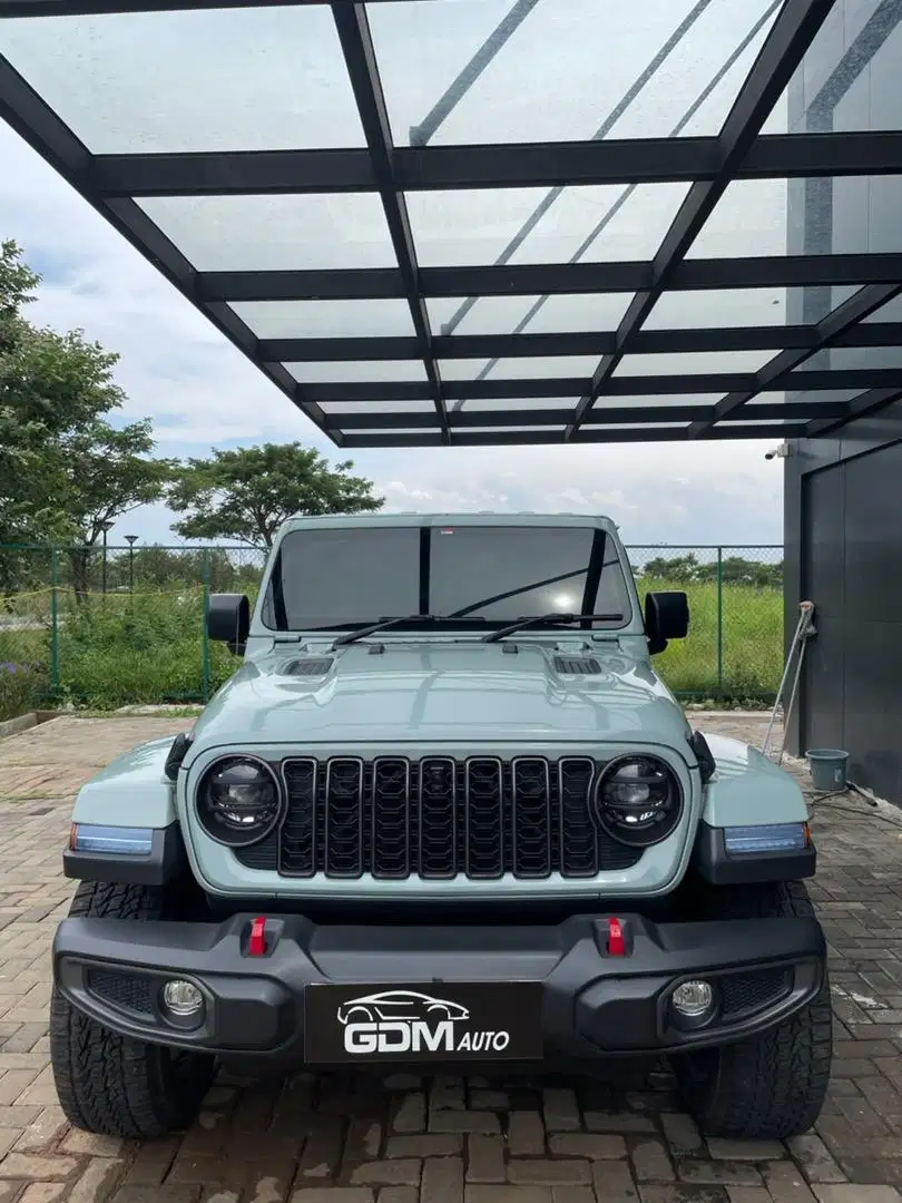 Gagah ! Mulus ! Jeep Wrangler Rubicon JL 2023