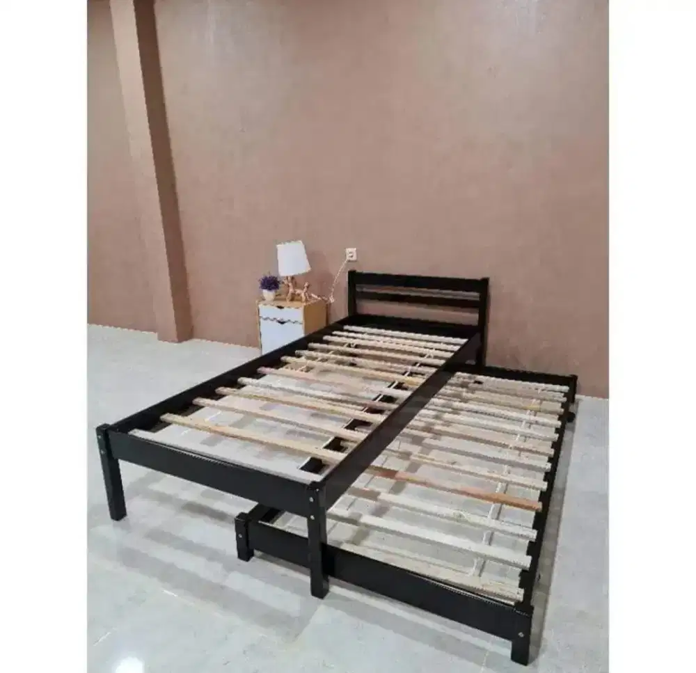 Ranjang kayu sorong 90*200