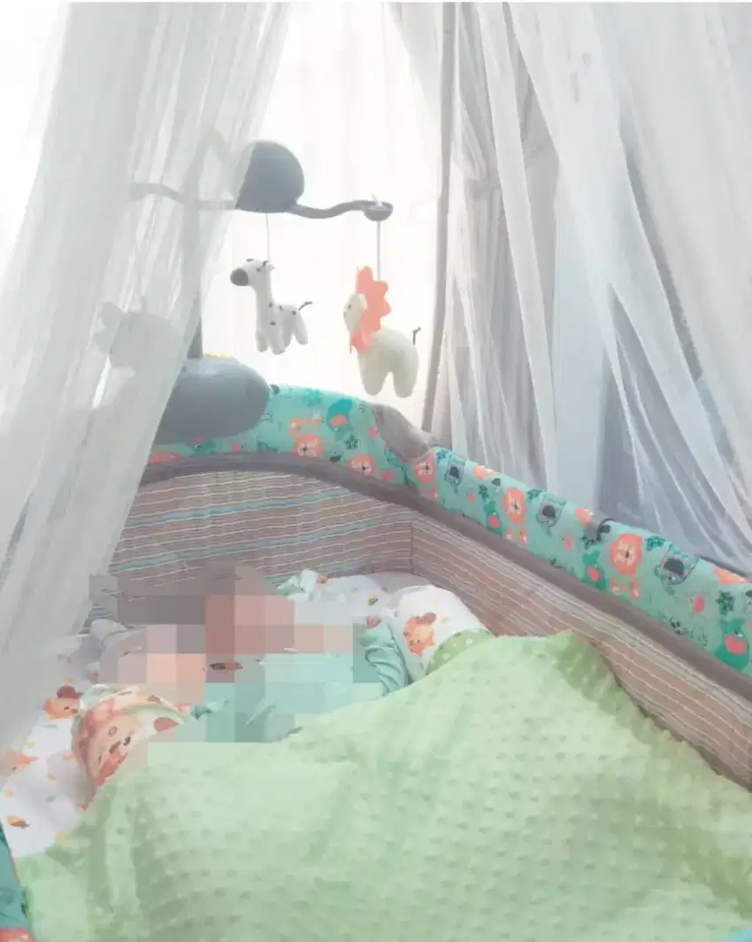 Box bayi/tempat tidur bayi merk baby does