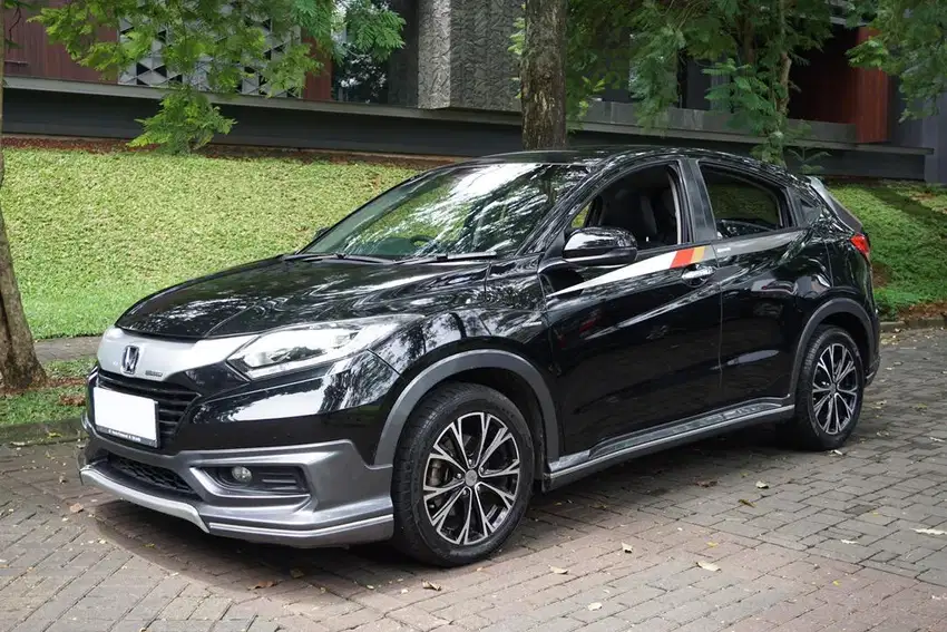 Honda HR-V RU5 Mugen RS Full Option 2016 / 2017  hrv