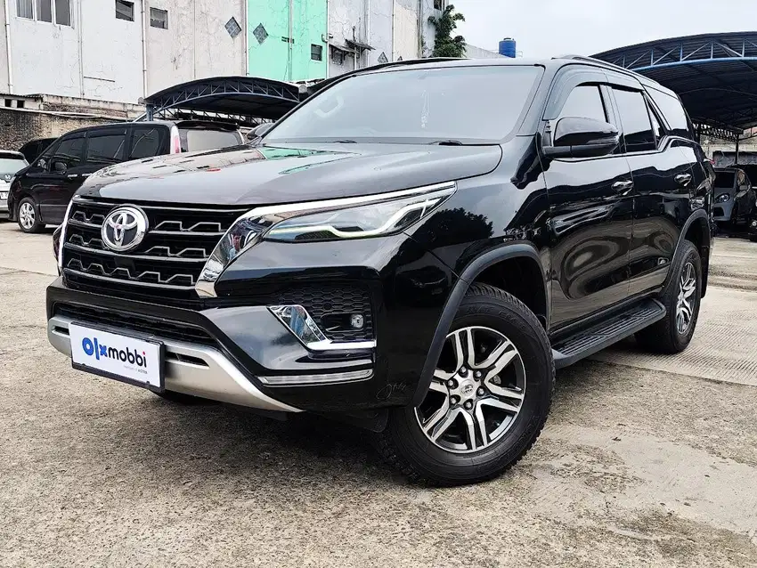 DP MURAH - Toyota Fortuner 2.4 G 4X2 DSL Solar-AT 2022
