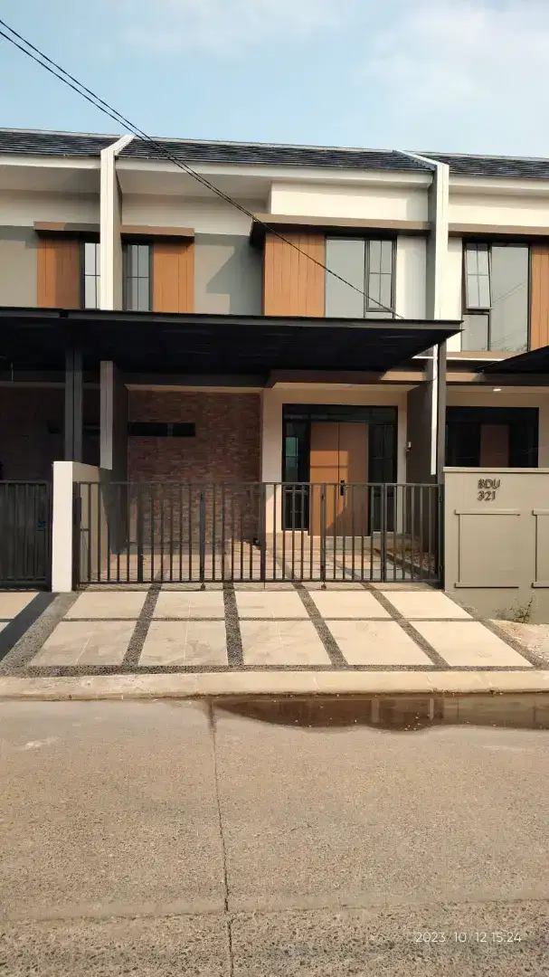 Ready 2 lantai Bukit Dago BSD
