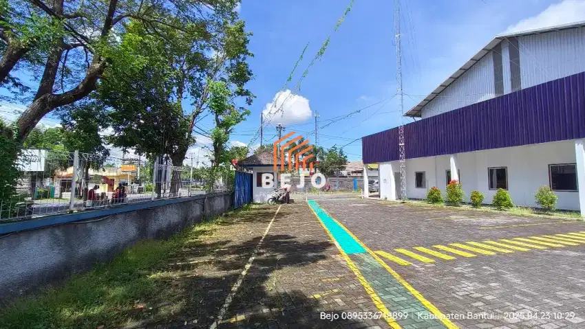 Disewakan Gudang dengan loading dock di Bantul, akses kontainer
