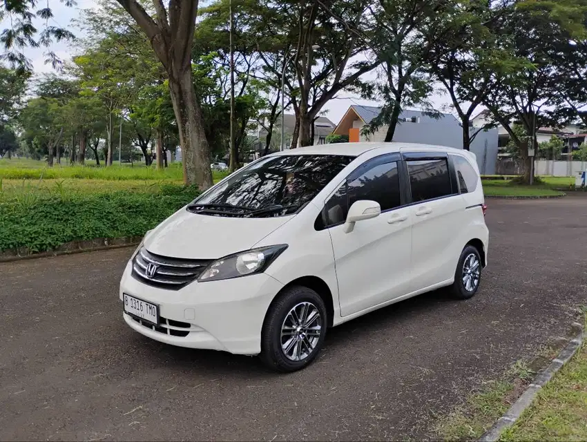 Honda Freed E PSD Matic 2011 Termurah