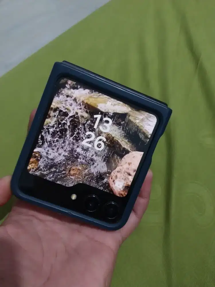 Samsung galaxy Z flip5