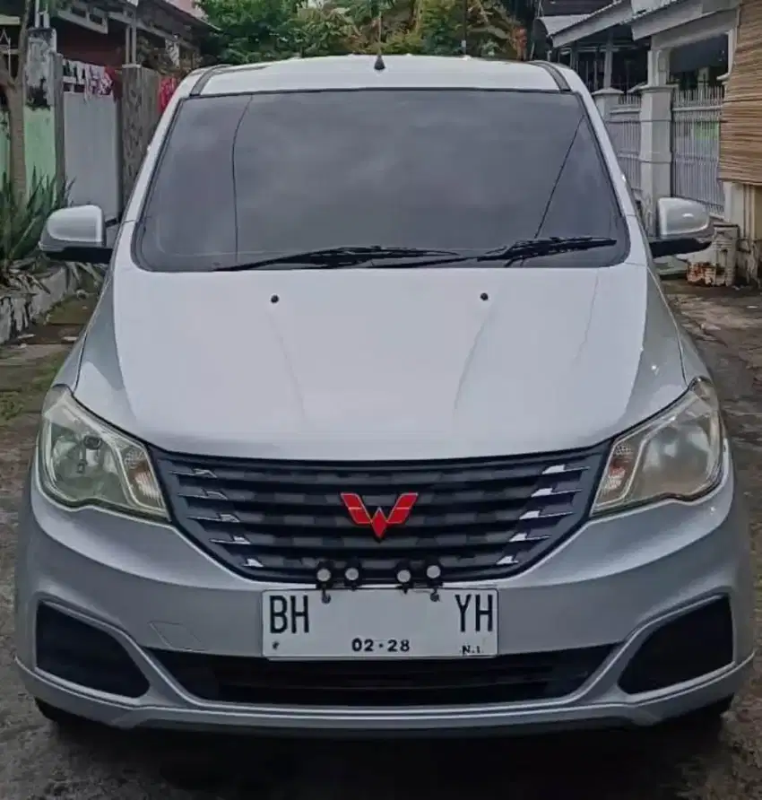 Wuling confero db