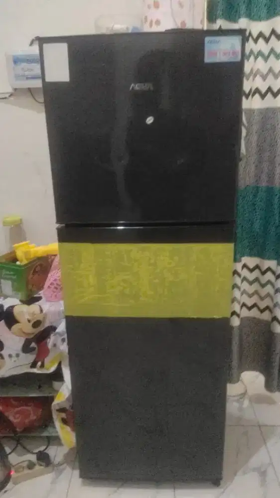 Kulkas 2 pintu bekas